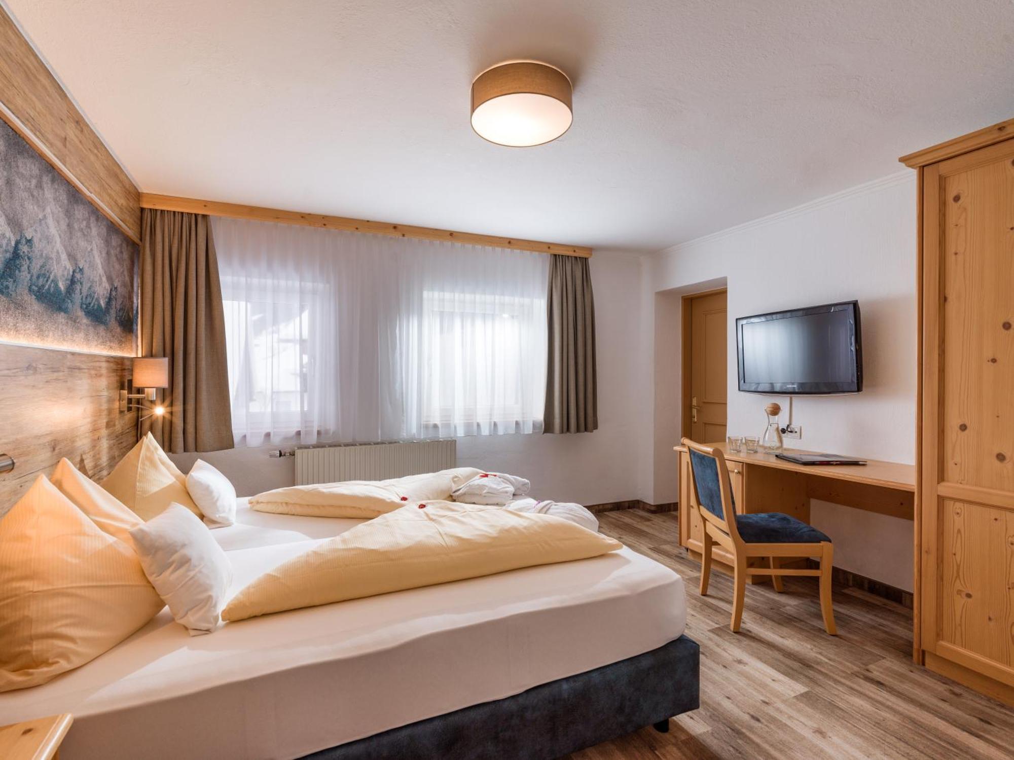 Hotel Glockenstuhl Герлос Экстерьер фото