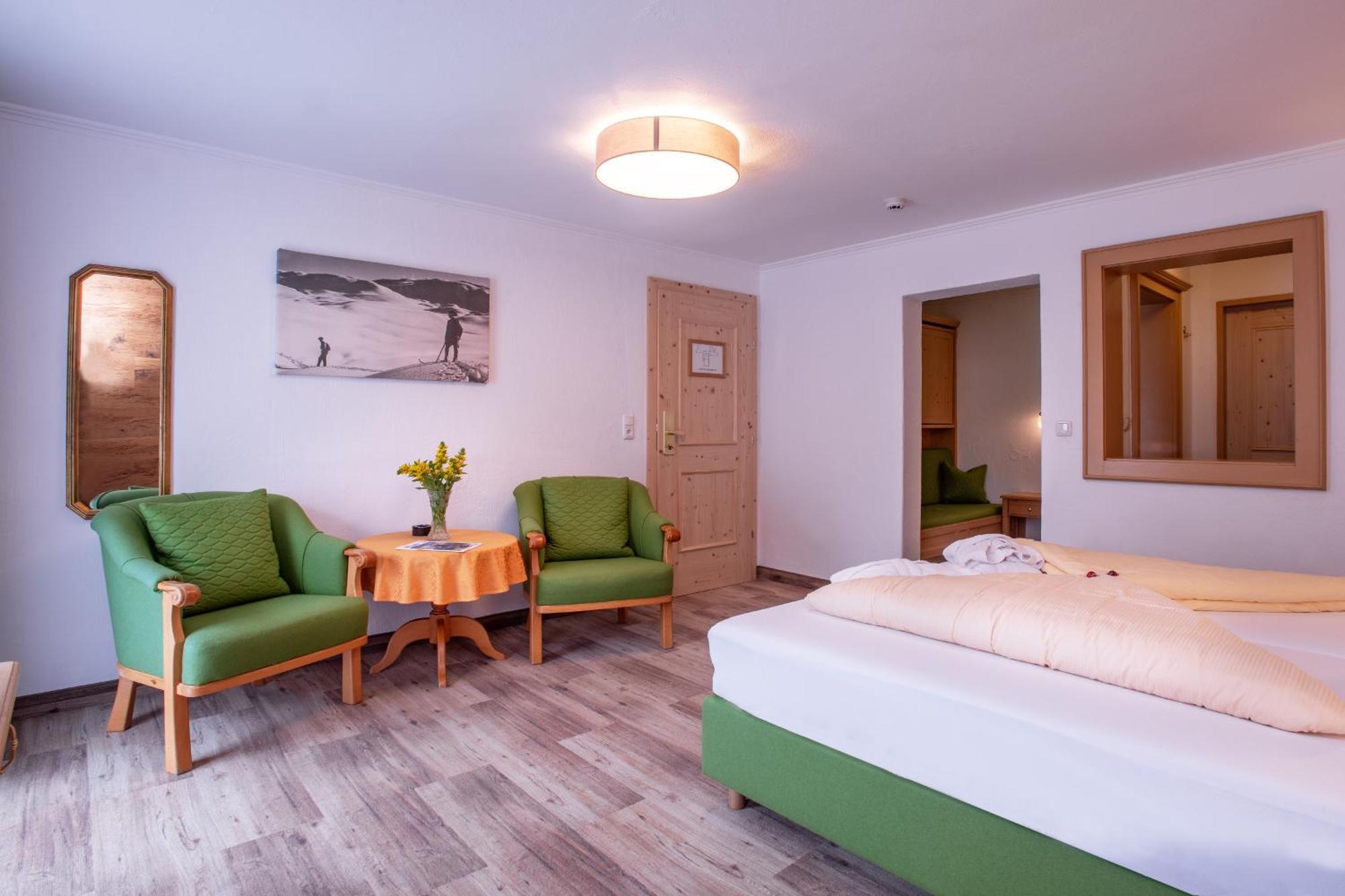 Hotel Glockenstuhl Герлос Экстерьер фото